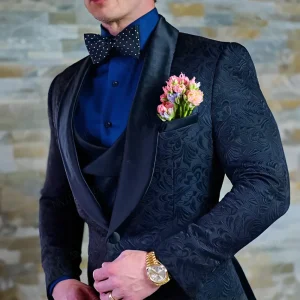 Costume bleu marine pour homme élégant