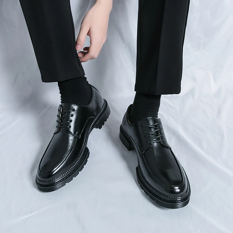 Cuir noir pour mariage