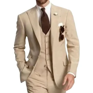 Costume beige pour garçons d'honneur
